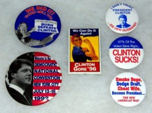 Clinton-Polit-Button
